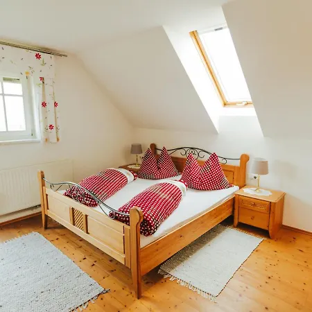 Gaestezimmer & Buschenschank Mit Weingut Hack-gebell Gæstehus Gamlitz