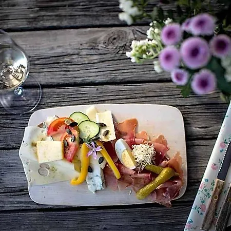Gaestezimmer & Buschenschank Mit Weingut Hack-gebell Gæstehus Gamlitz