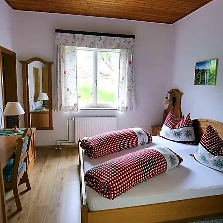 Gæstehus Gaestezimmer & Buschenschank Mit Weingut Hack-gebell Gamlitz