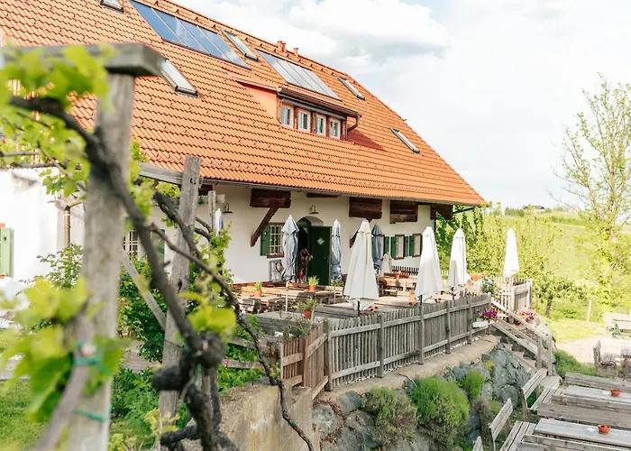 Gaestezimmer & Buschenschank Mit Weingut Hack-gebell Pensión