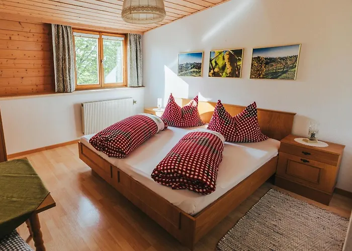 Gaestezimmer & Buschenschank Mit Weingut Hack-gebell Gamlitz